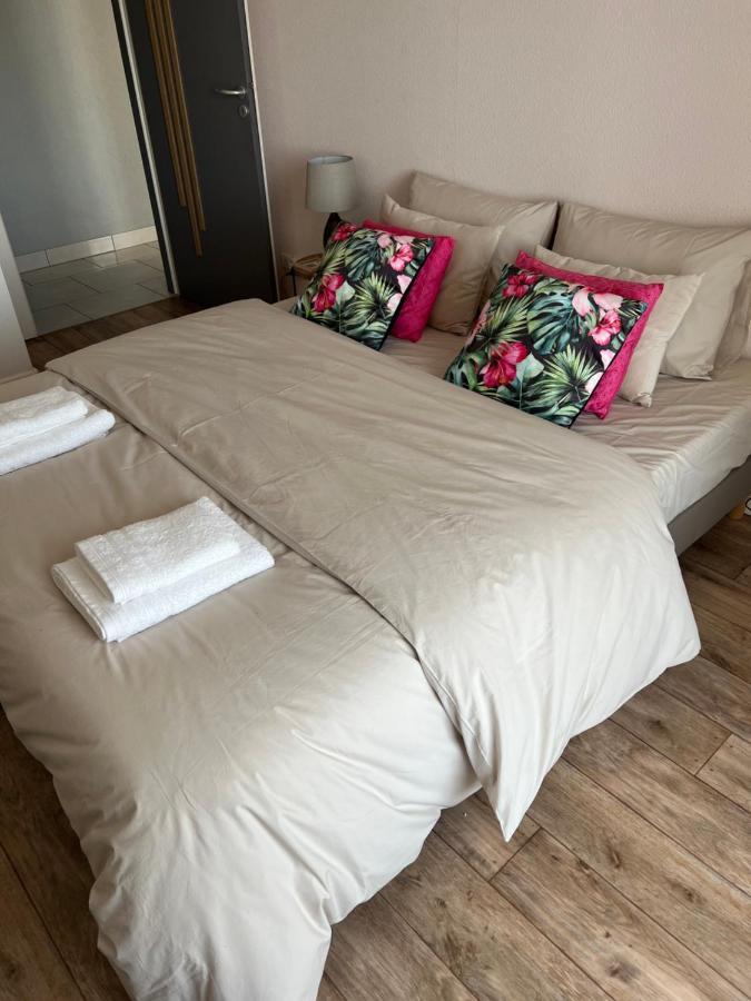 Richard'S Appartement 6 Personnes 3 Chambres بولفيرسهايم المظهر الخارجي الصورة